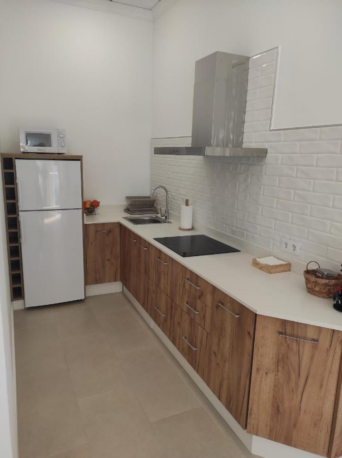 Apartamento Turistico Leo Baena Bagian luar foto
