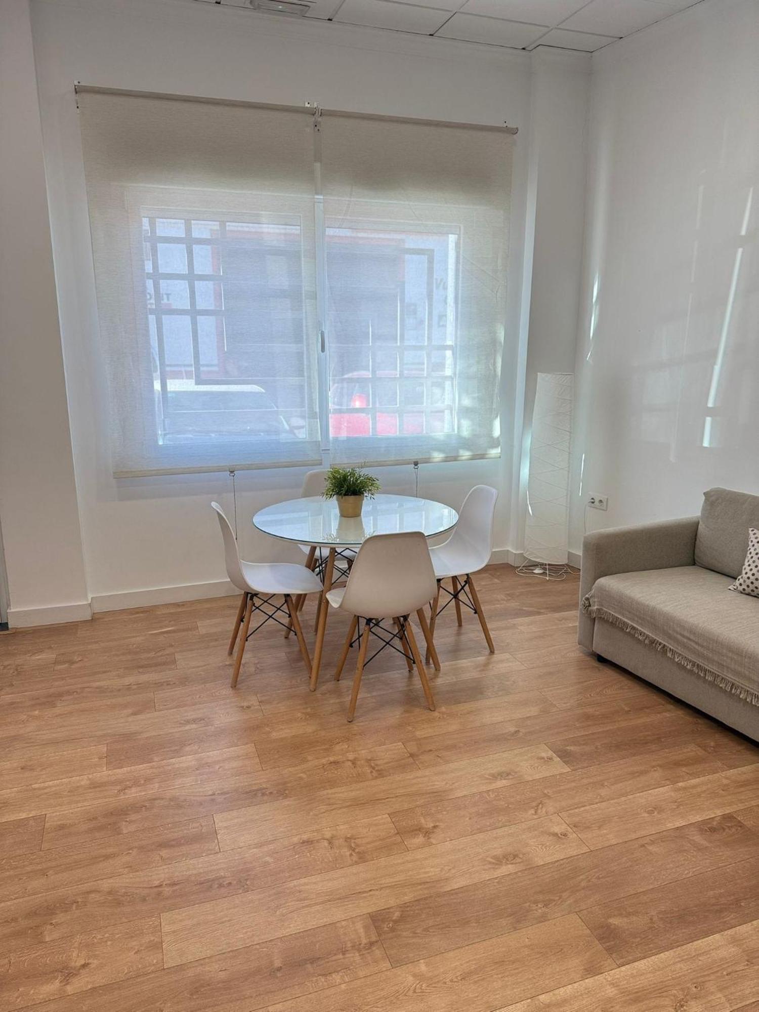 Apartamento Turistico Leo Baena Bagian luar foto